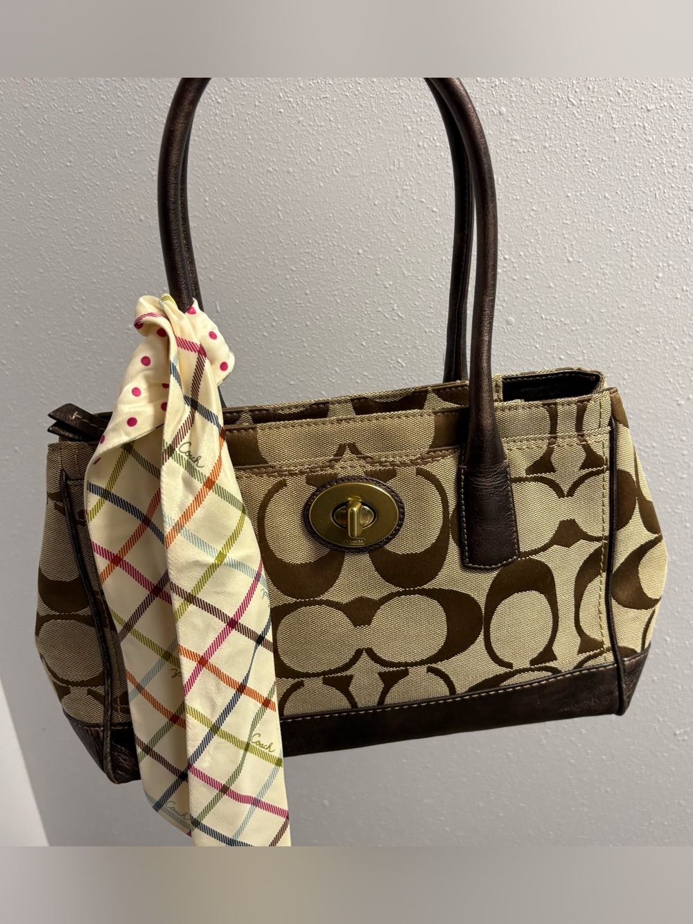 Vintage 2008 Coach Hamptons Madeline Signature Satchel (Style 12463) – Excellent - Picture 12 of 16